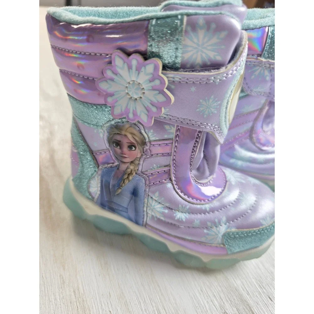 Disney Frozen 2 Elsa Anna Purple Iridescent Winter Boots Kids Size 7 FZA18X0006B